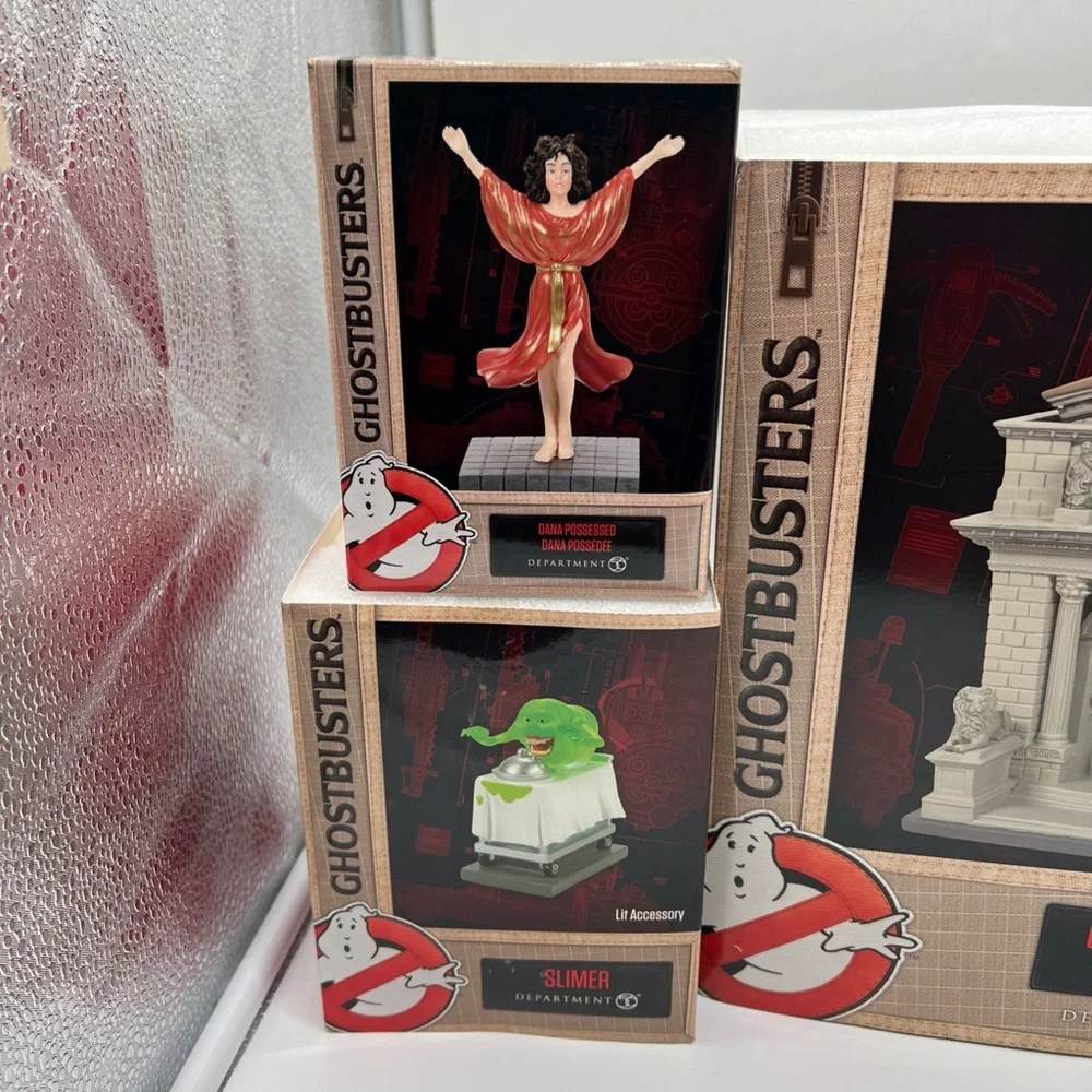 Ghostbusters Department 56 Library,Slimer ,Dr Egon Dana,Winston, Containment Lot